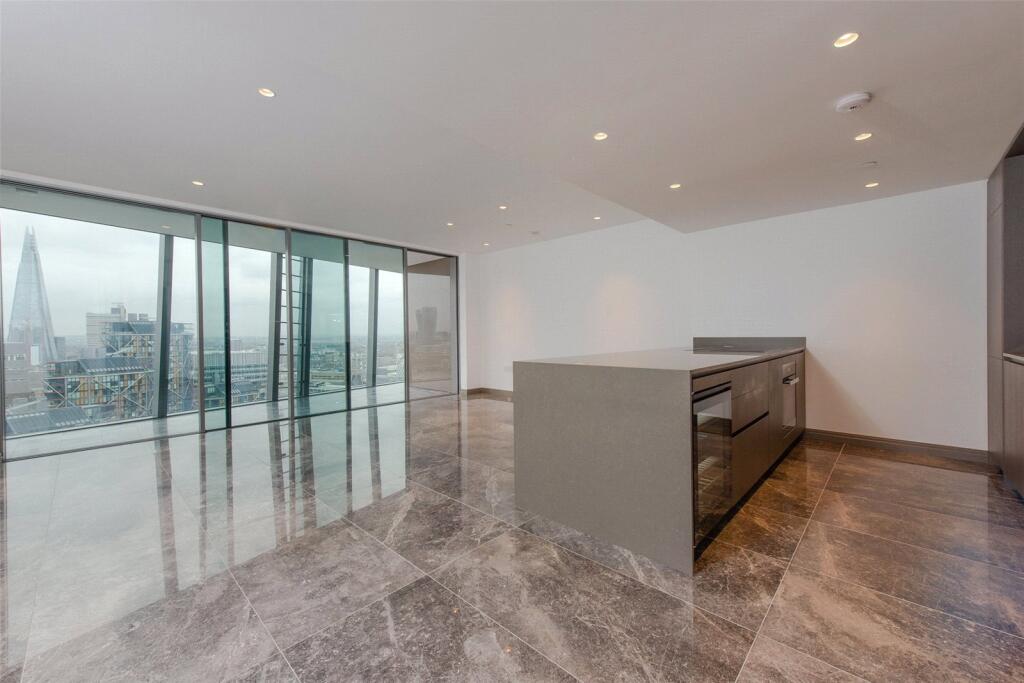 Reception/Kitchen