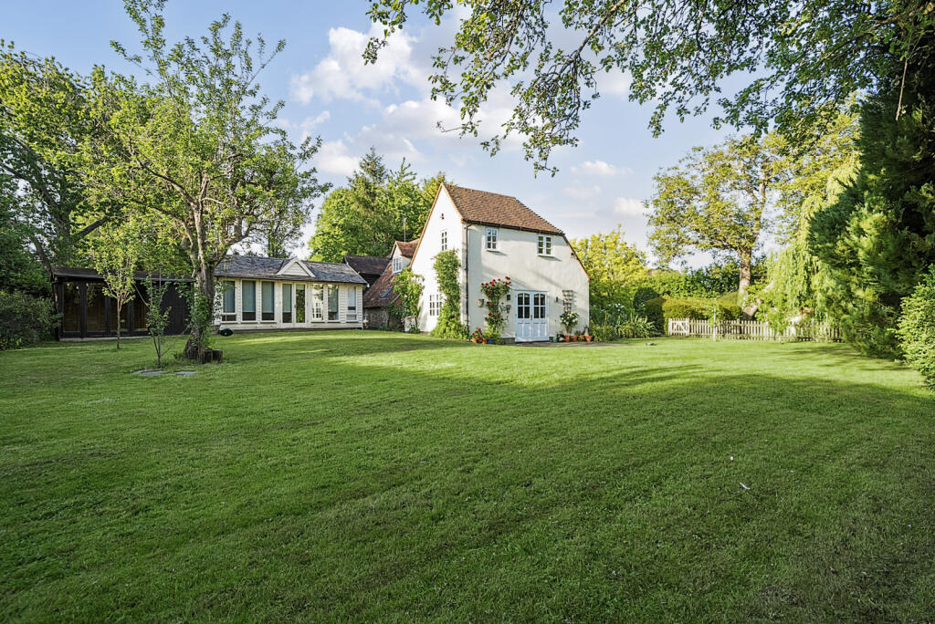 1285865-9-6824df9...