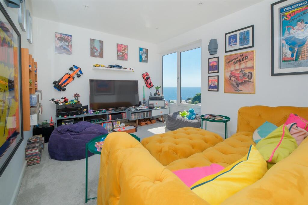 Parry 4 Trerieve Downderry-12.jpg