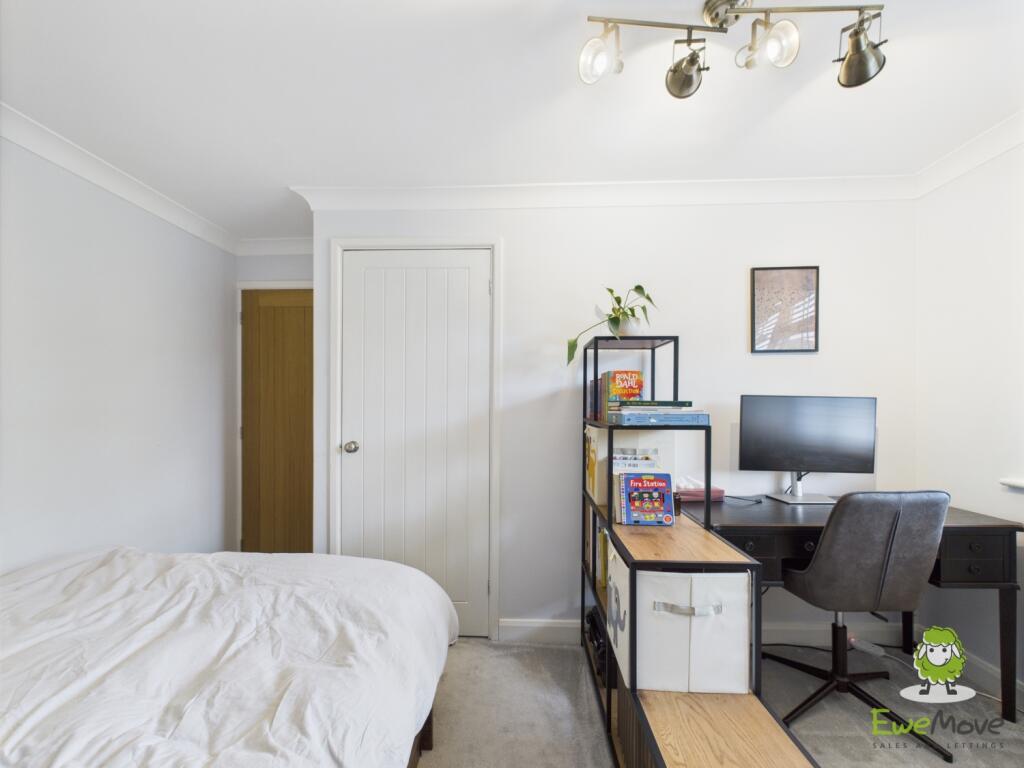 EweMove Basingstoke Avon Road Bedroom Two