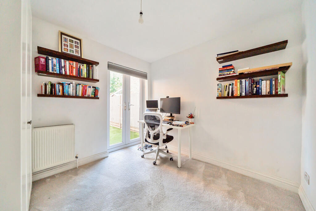 1334642-4-68921a5...