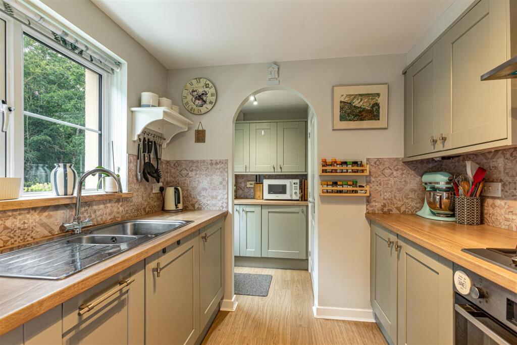 24 The Beeches Tweedbank 11.JPG