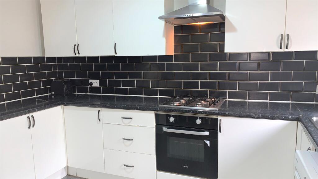 kitchen heaton