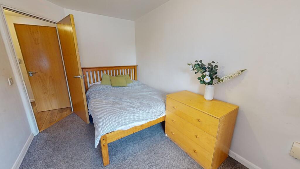 27 RVC bed 2