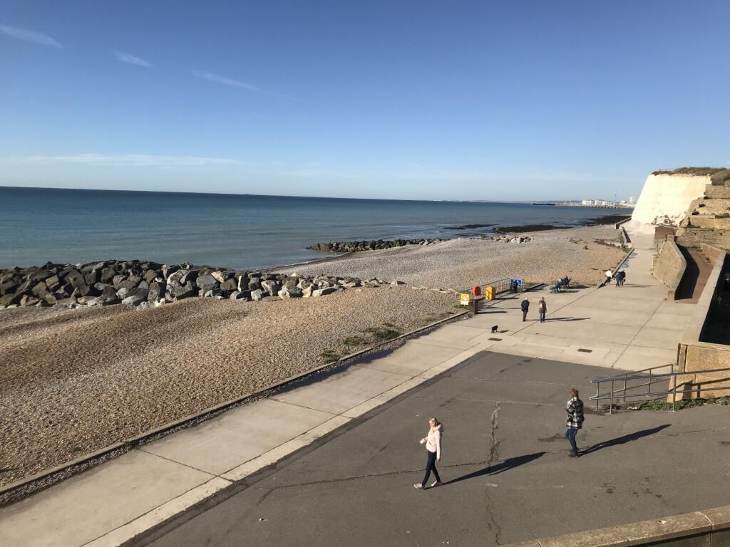 Walk to Brighton mar