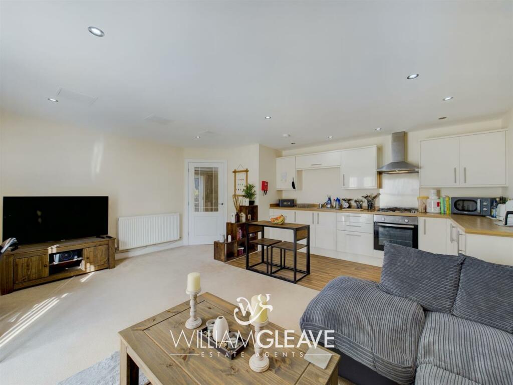 CAM01391G0-PR0071-ST