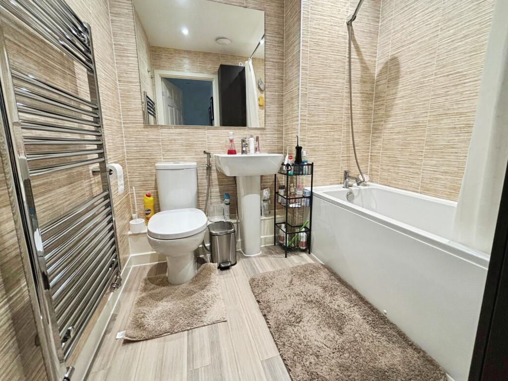 35c5a471bathroom202
