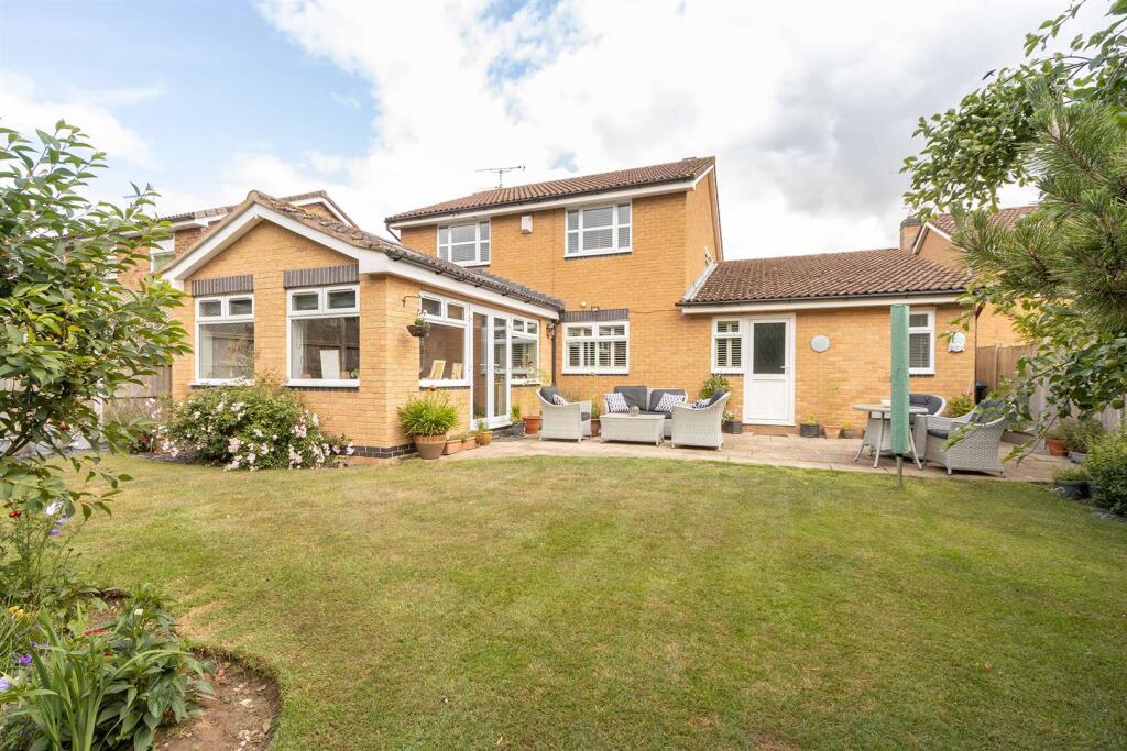 33 Cunningham Drive