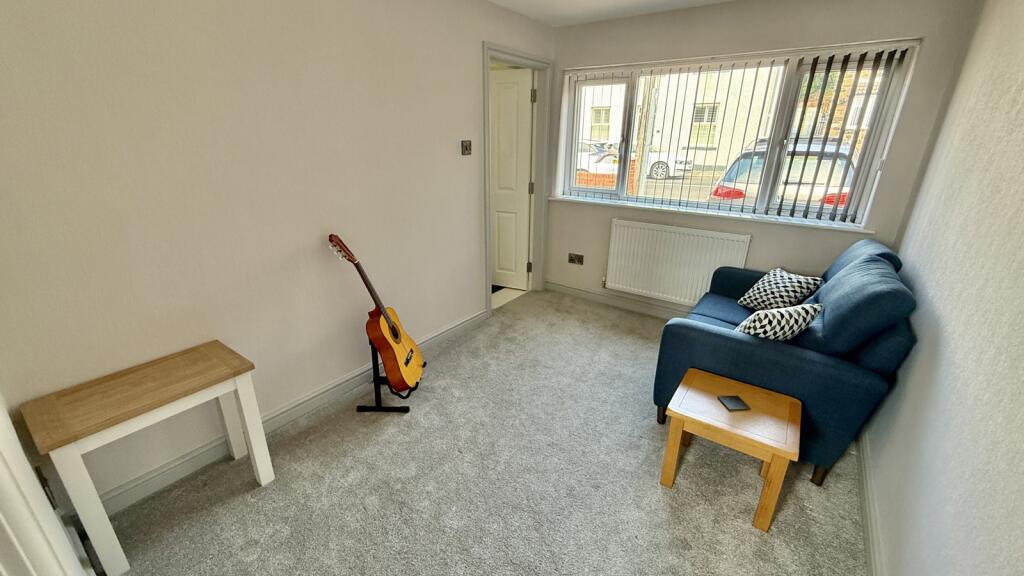 Playroom/ Bedroom 4