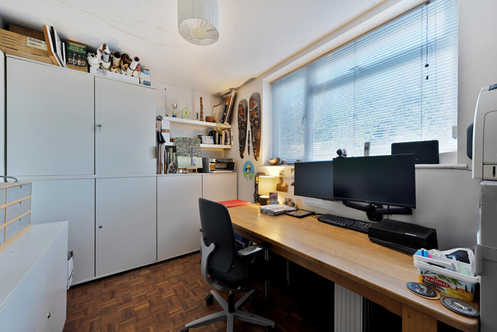 1393473-23-694a8d...