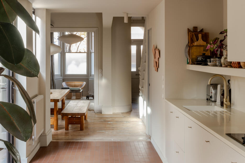 270377 - 20221123-atypical_ARBERY-RD-8-Edit_HI_...