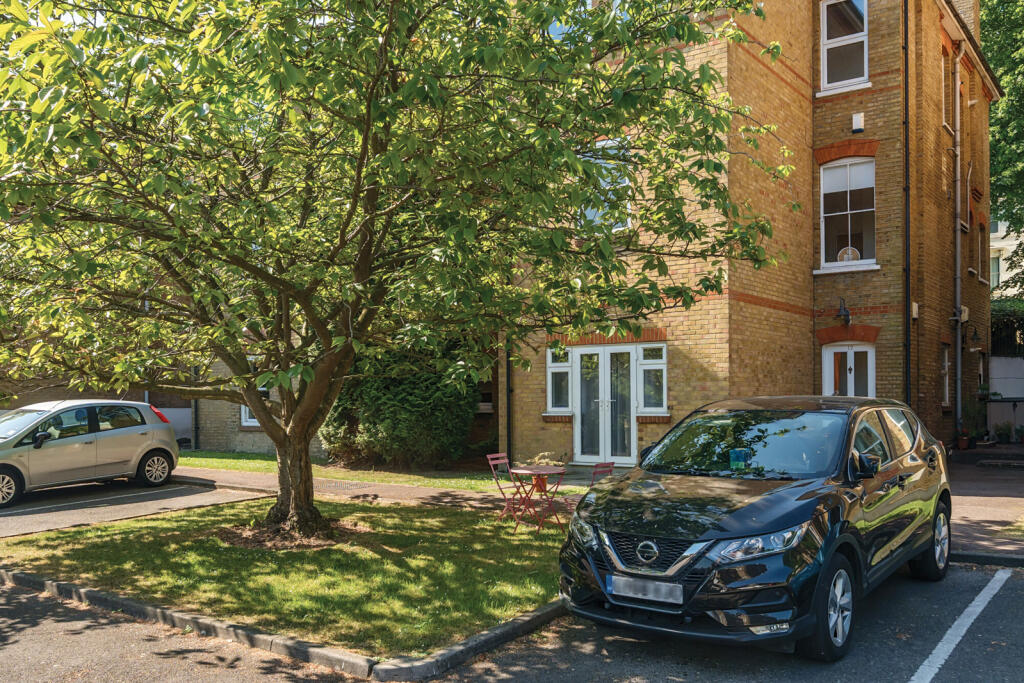 1298974-2-682c484...