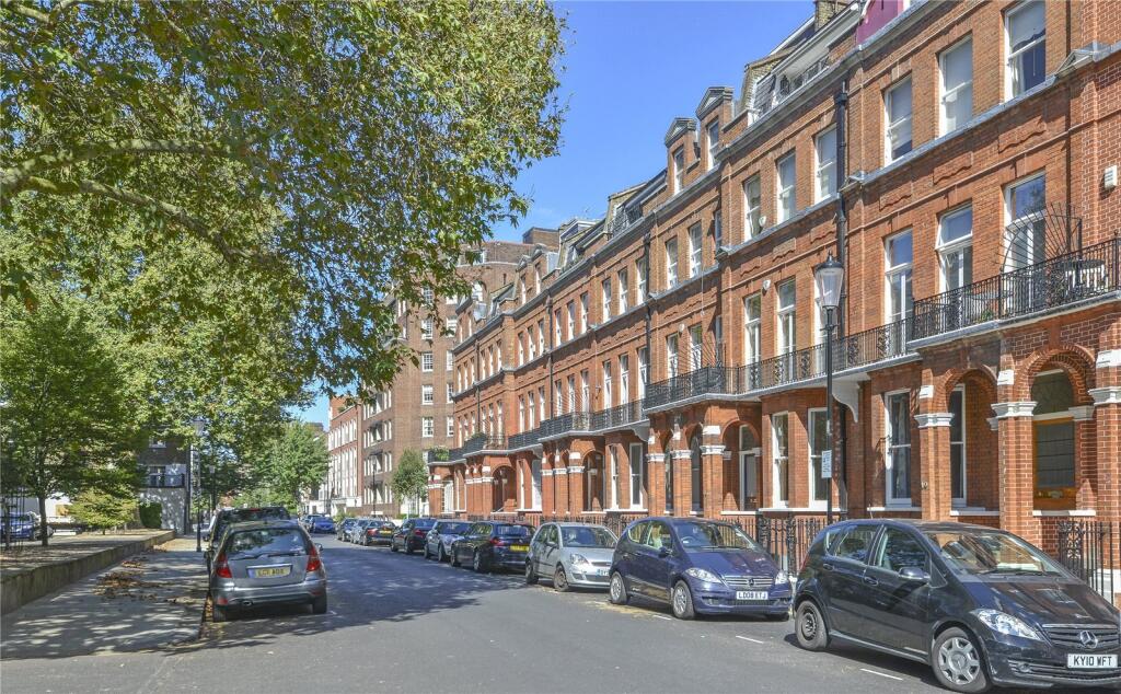 Cheyne Gardens