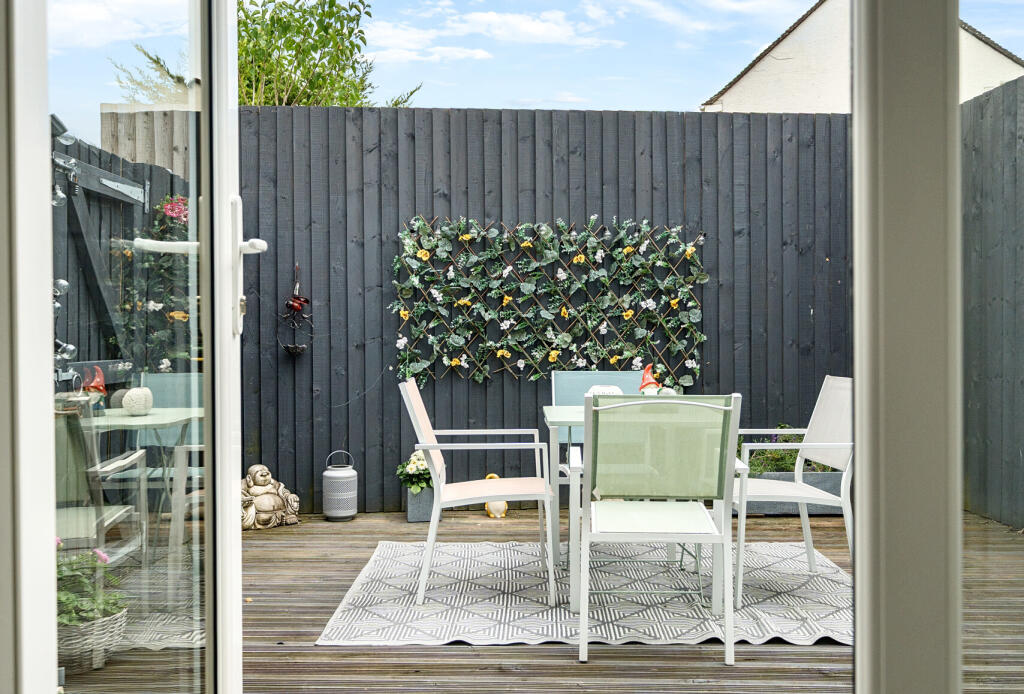 1311366-22-685693...