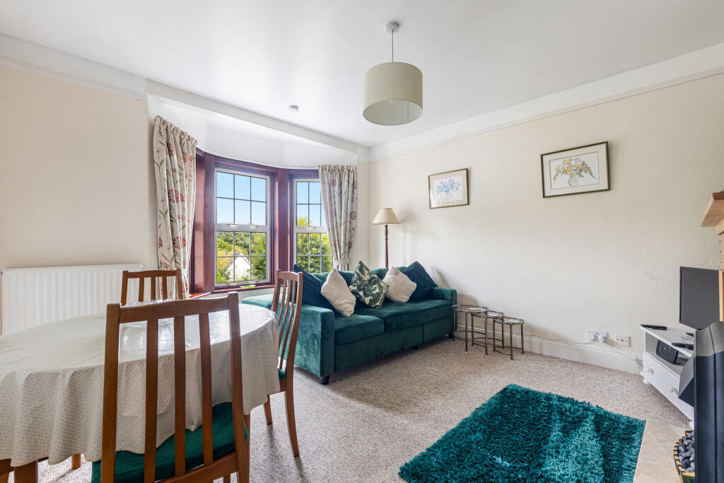 12 Sitting Room 2 TF 14 Townstall Road Dartmouth -