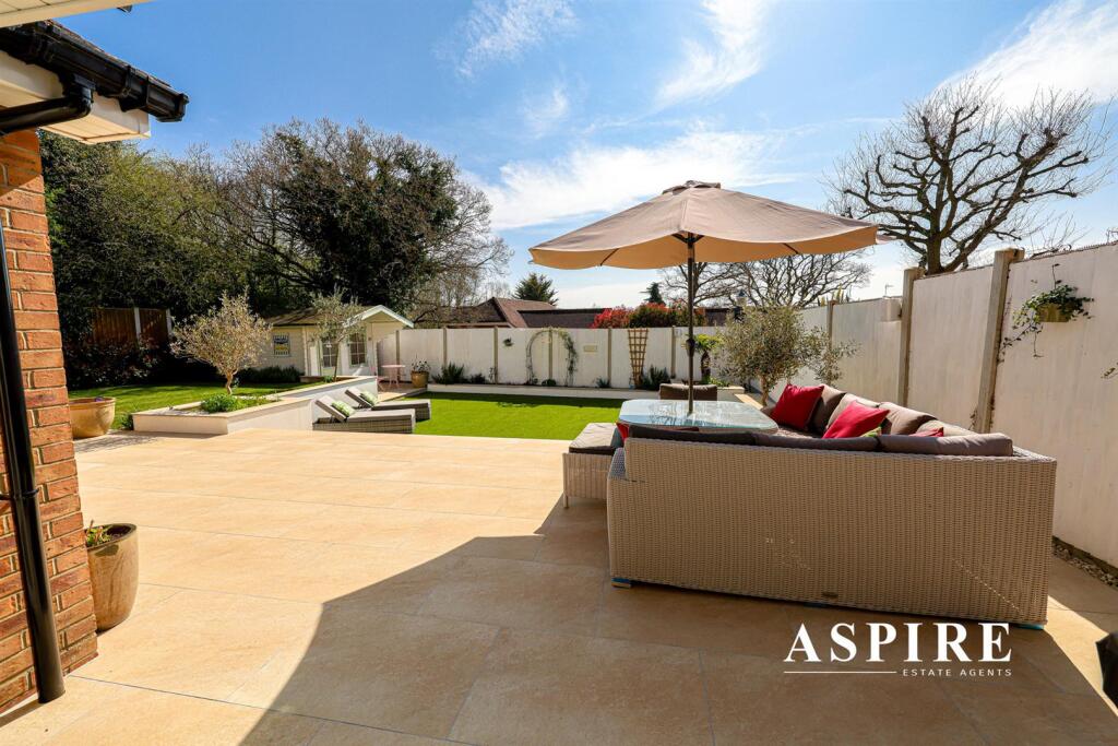 Aspire Estate Agents124.jpg