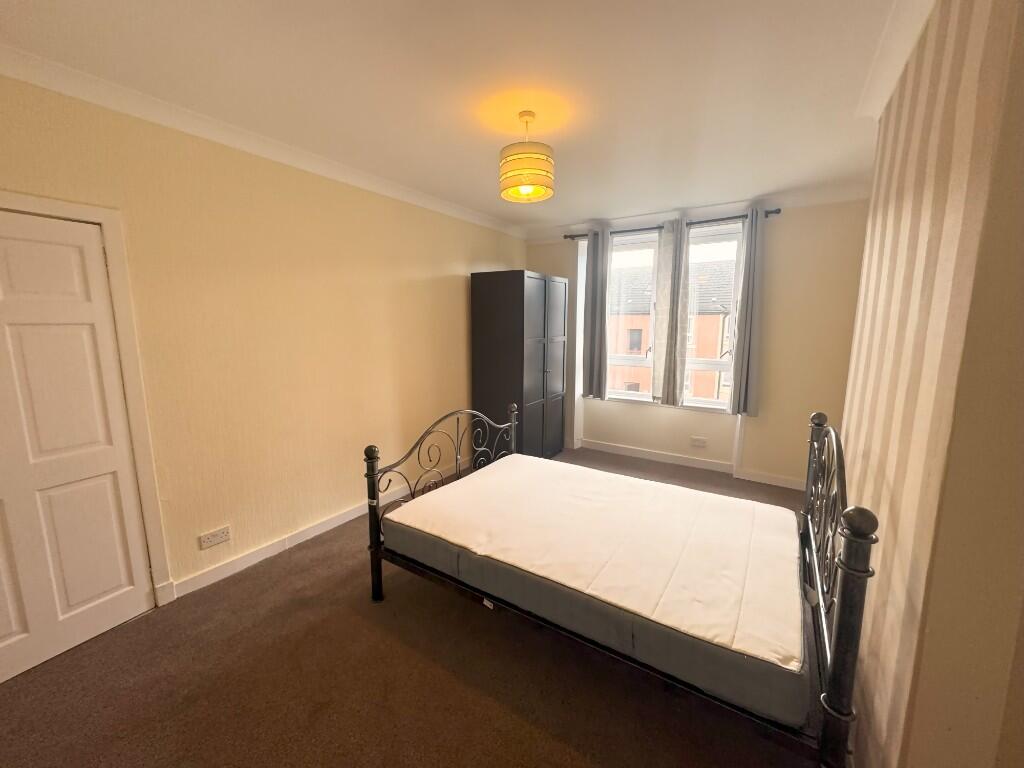 Bed 1 (2)