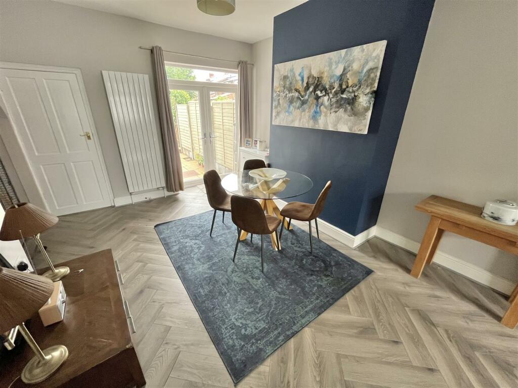 Dining Room .jpg