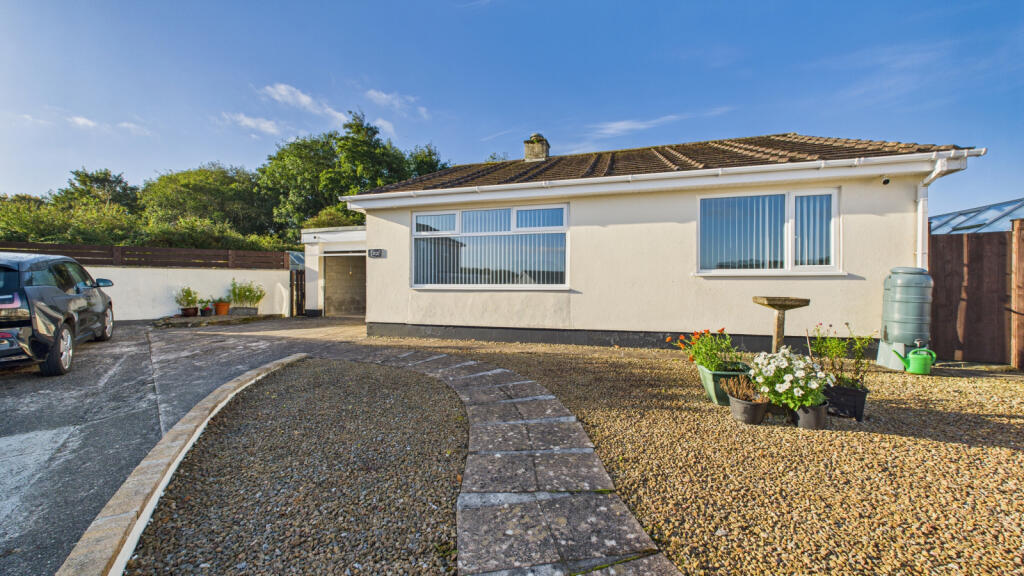3 Bedroom Bungalow for Sale