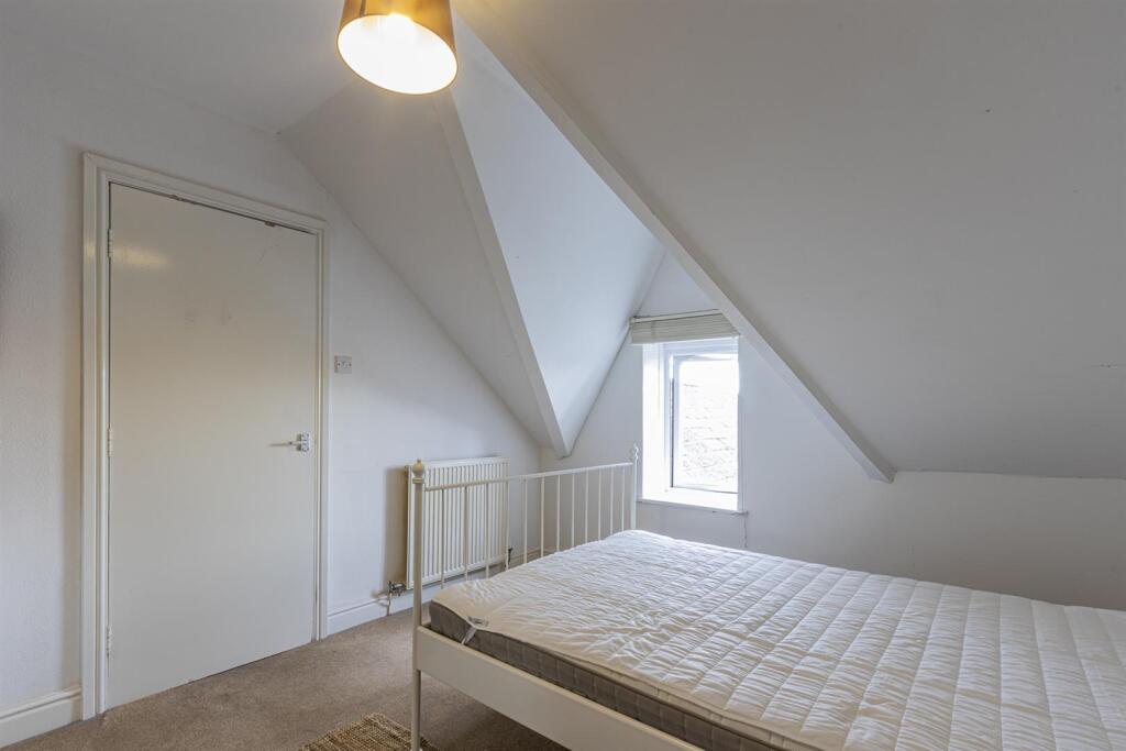 Connaught Road 78, 4-9.jpg