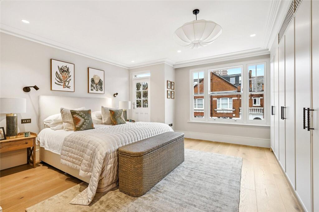 Principal Bedroom