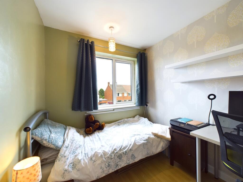 CAM02023G0-PR0054-STILL062