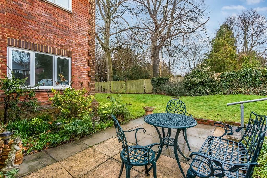 2-Tregarth-Place-19.jpg