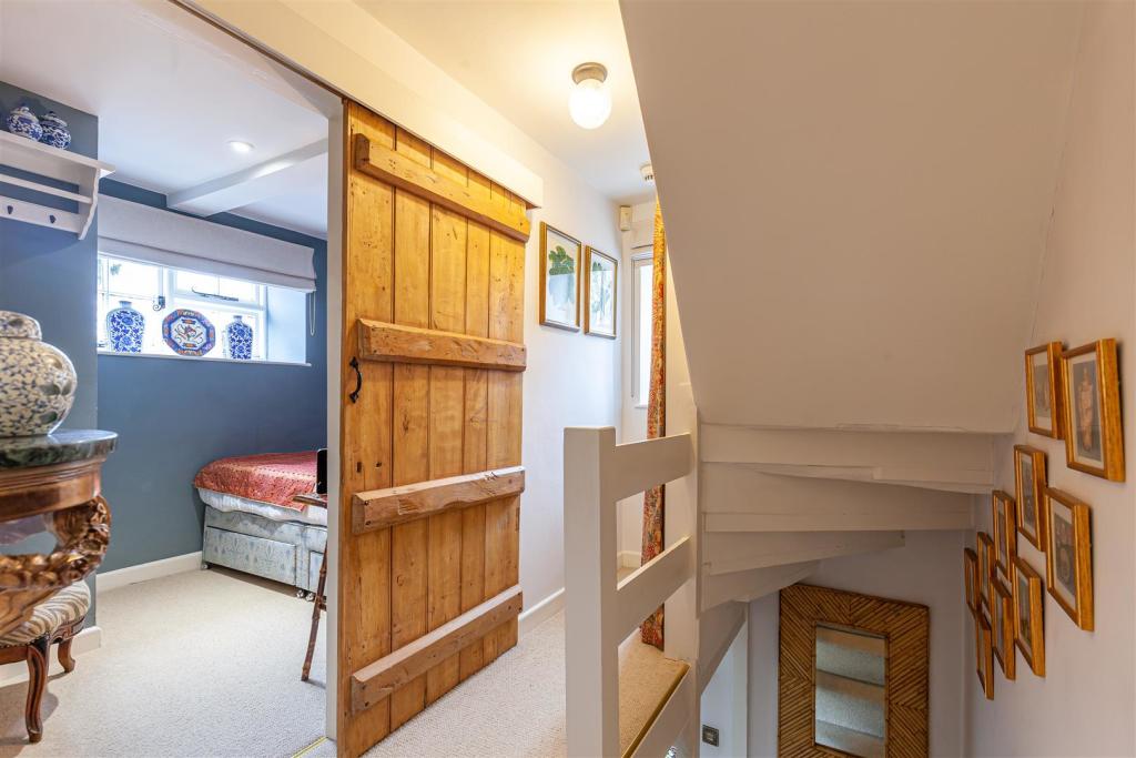 First Floor Landing.jpg