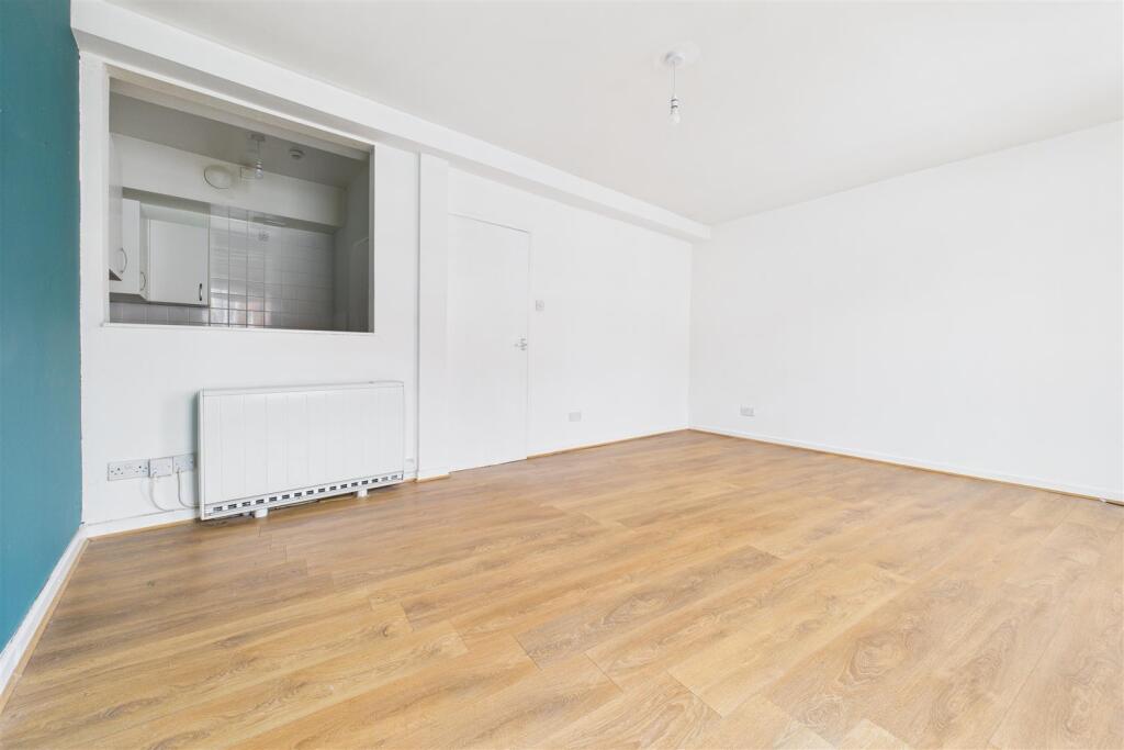 130 A | B, High Street Tewkesbury, Gloucestershire