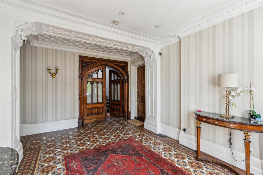 Oakbrook, W6 - FOR SALE