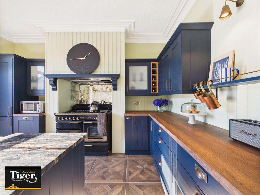 CAM03440G0-PR0391...