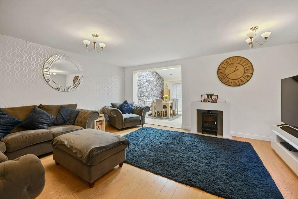 Open plan reception 