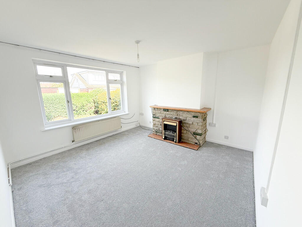 IMG-20250704-WA00...