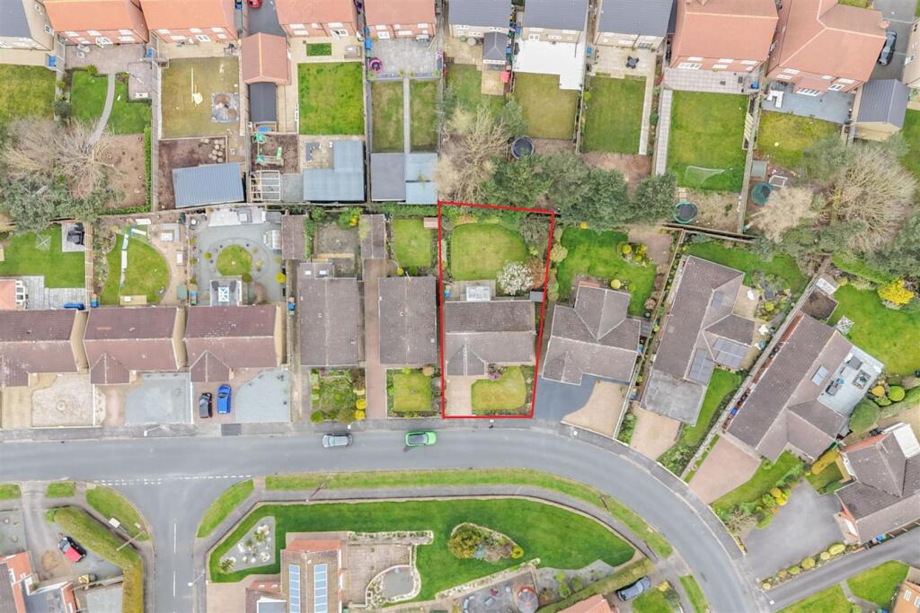 Aerial view of the property / land boundary
