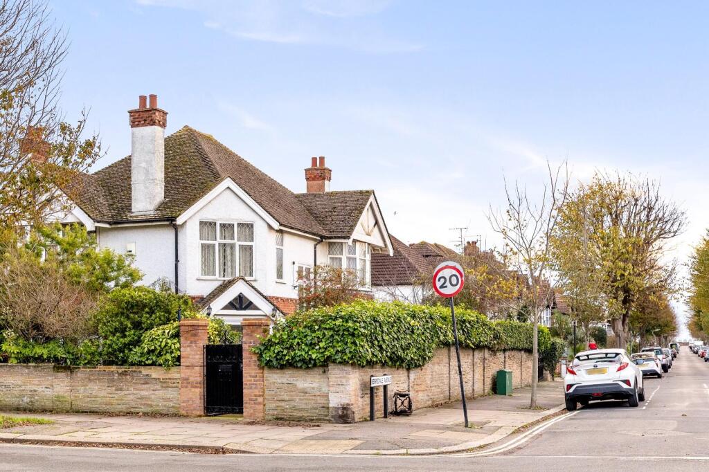New Church Road, 104-021.JPG
