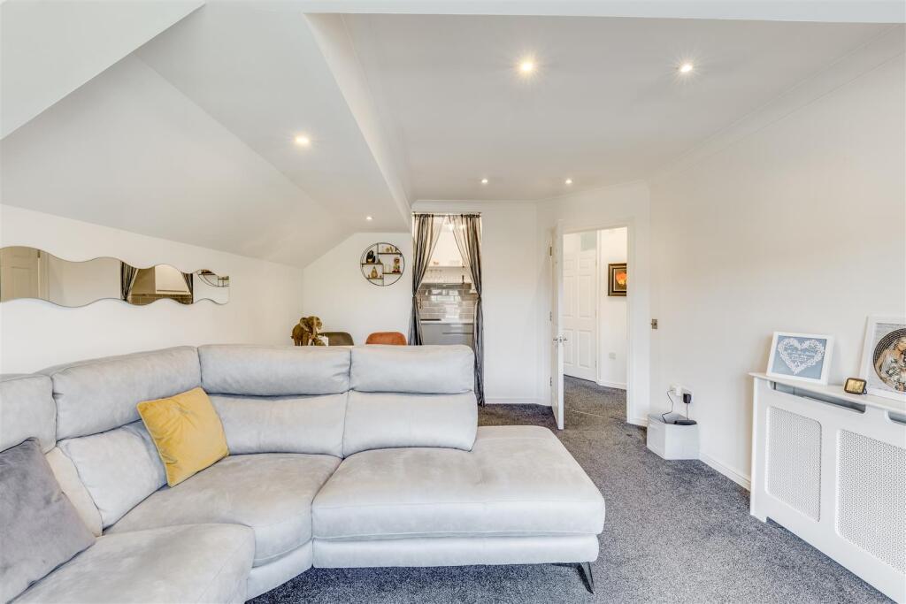 Beaumont House 32-9.jpg