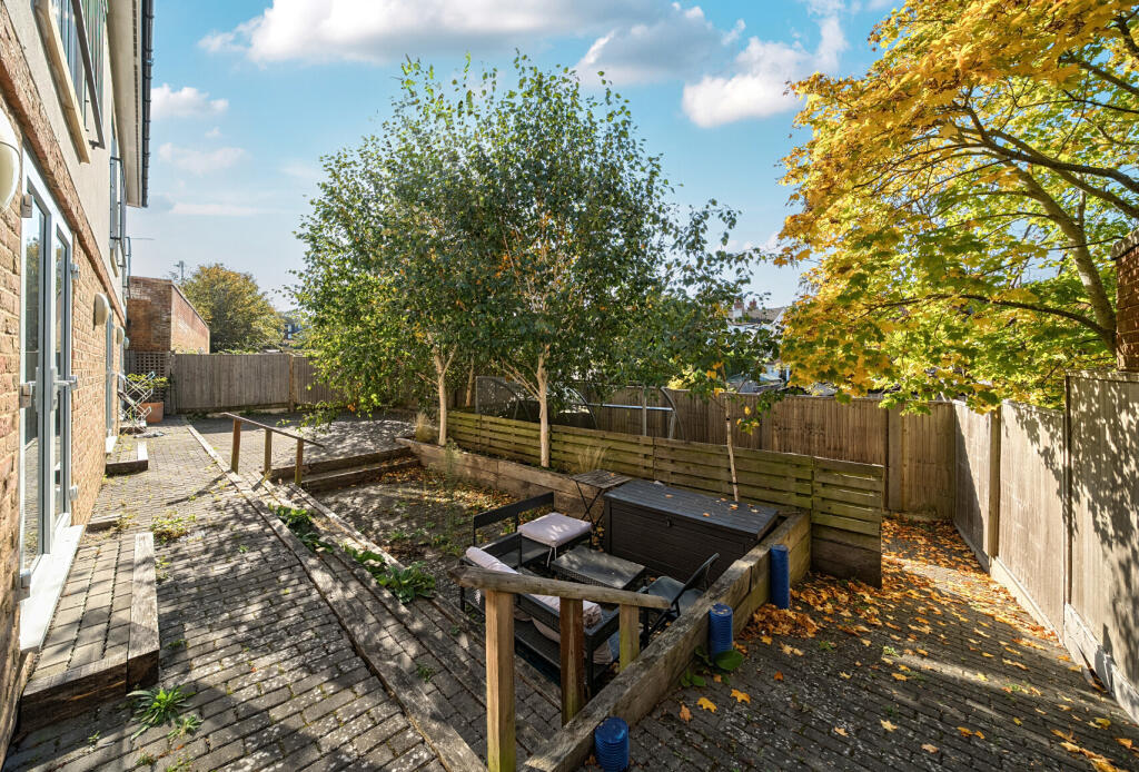 1364990-2-68e7b87...