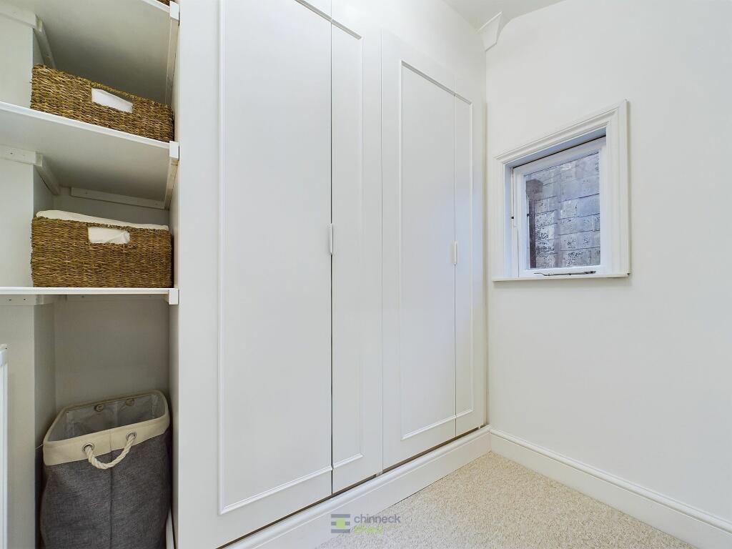 Dressing Room /Bedroom 4