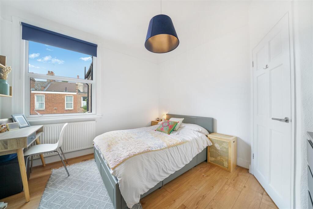 38B Maybury Gardens - j2tGlQPEa7SqRR0HO647.jpg