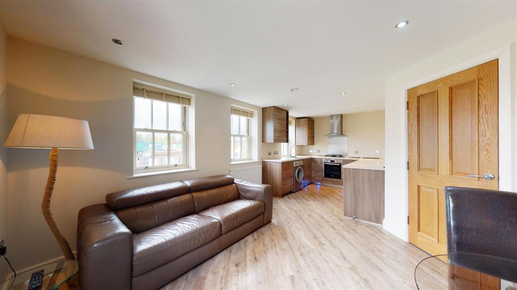 Betton Street 2 Living Dining Kitchen Area.jpg