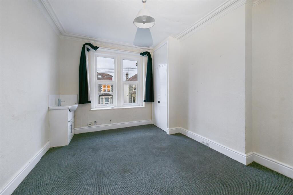 10, Cranbrook Road Bristol, BS6 7BN | Hollis Morga