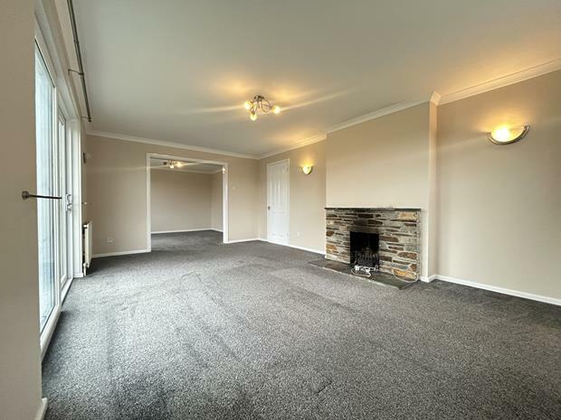 lOUNGE 1