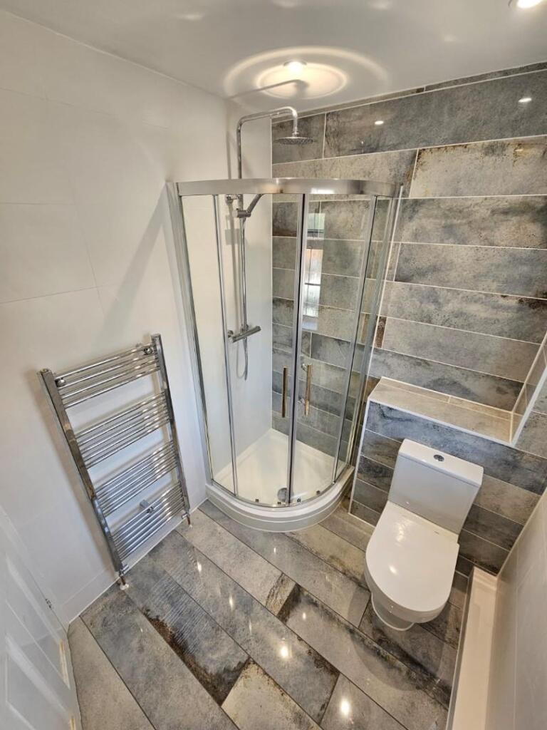 bath1.jpg