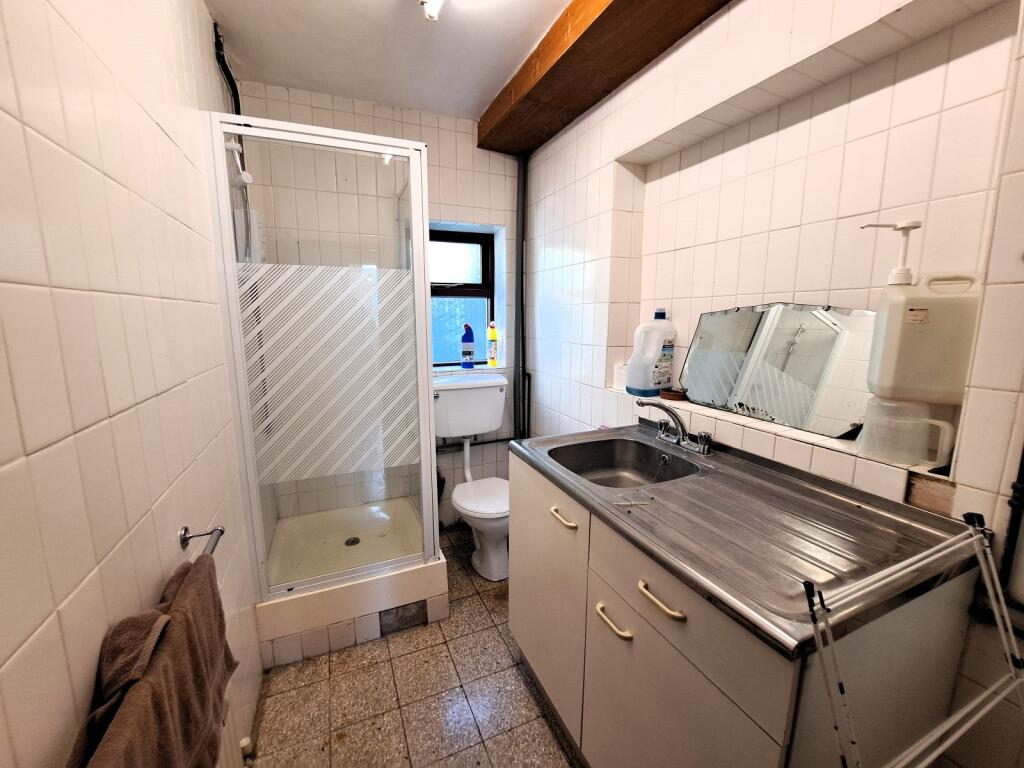 Shower Room / Utility Room