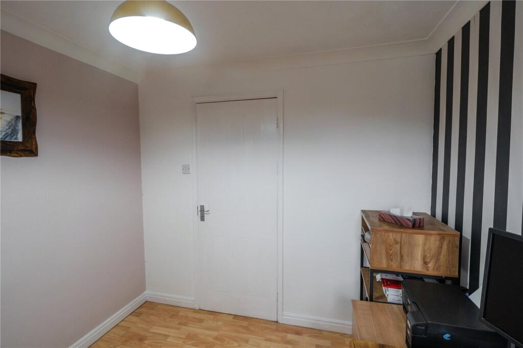 Bedroom 3 (2)