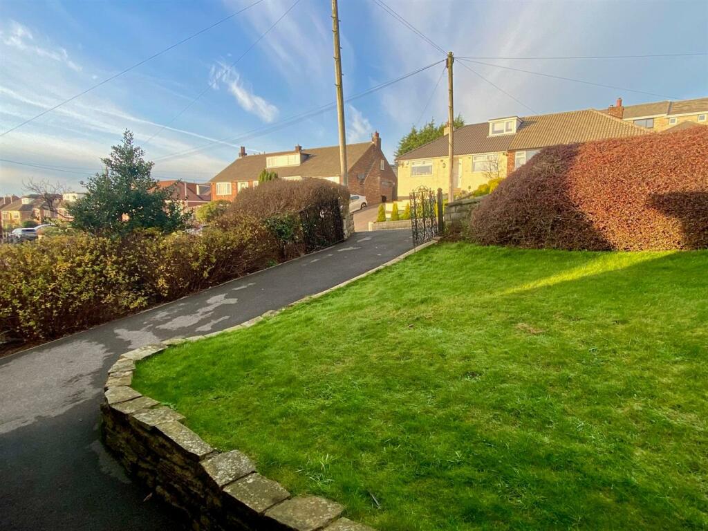 front garden.jpg