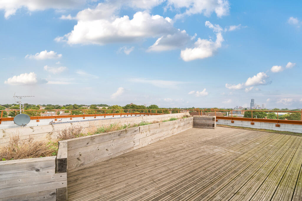 1342340-5-68a5a1c...