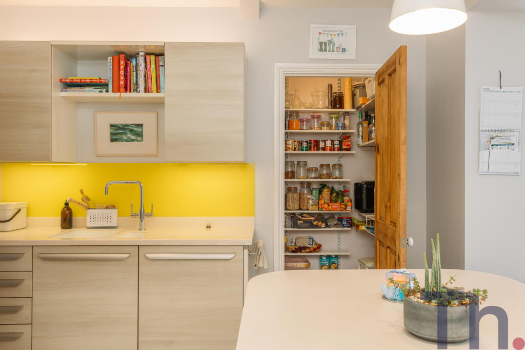 Kitchen &amp; Larder Cupboard