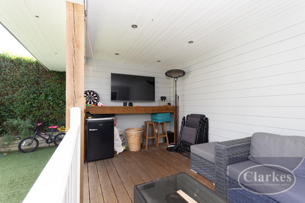 FC_038_49 KING EDWARD AVE_030