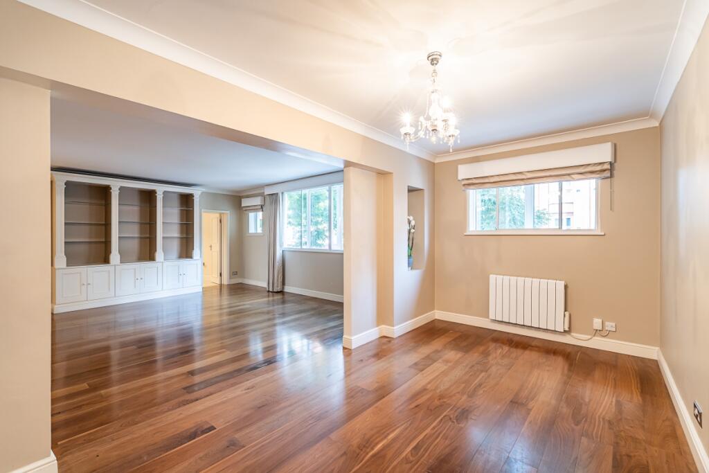 1-2-Bristol-House...